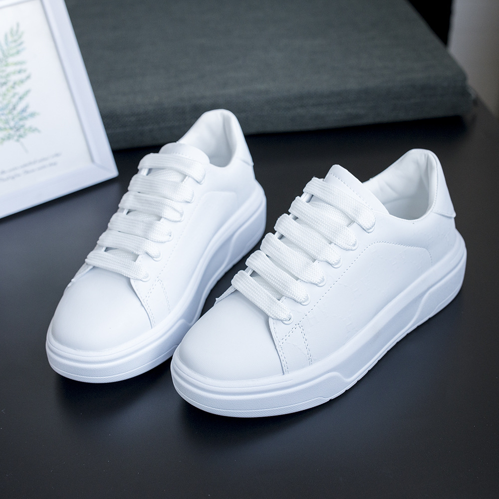 Men's shoes new styles for autumn 2025 sports sneakers Korean - style thick - soled casual shoes men's white sneakers