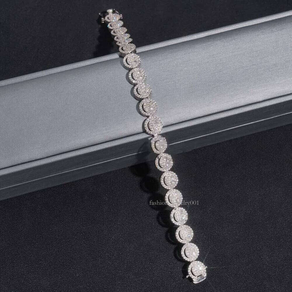 2024 New Designer jewelry Design Sterling Sier Bangle Vvs Dia Moissanite Fine Jewelry Smile Tennis Chain Bracelet for Men and Women