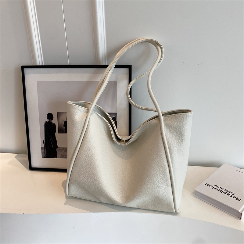 Luxury bag Luxury Brand Designer Bag Women's Bag Large Capacity Bag Women's New Solid Color Shoulder Bag Fashion Large Bag High-End Fashiona