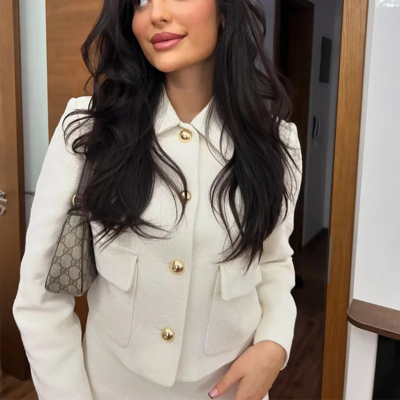 MUJER White Tweed Bomber Jacket Women Varsity Cropped Woman Outerwears Demiseason Jackets for Spring Womens Coats 250725