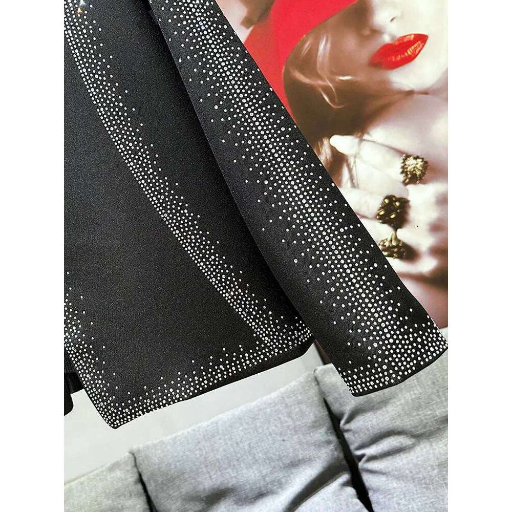 2024 Autumn Trendy Fashion Casual Versatile Design Jacket New Shining Hot Dia Men's Long Sleeve Jackets Male Loose Coats