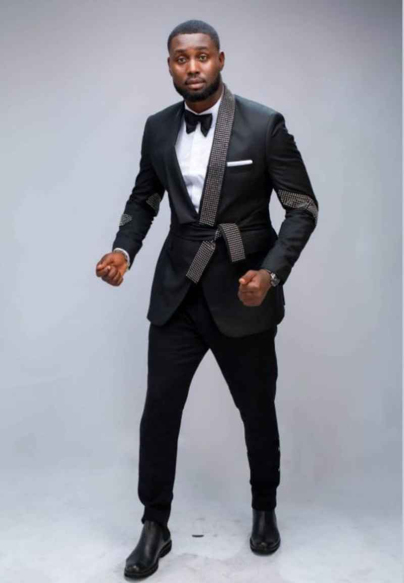 Luxury Jacquard 2 Pieces Men Suits One Button Shawl Lapel Tuxedo Slim Wedding Groom Prom Plus Size Costume Homme Bridegroom Tailor Made Coat Pants