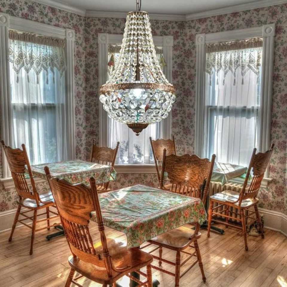 LED Crystal Chandelier Gold Vintage Industrial Dimmable Pendant Light Dining Table Lamp Hanging Room Crystal Pendant Lamp XJ250725