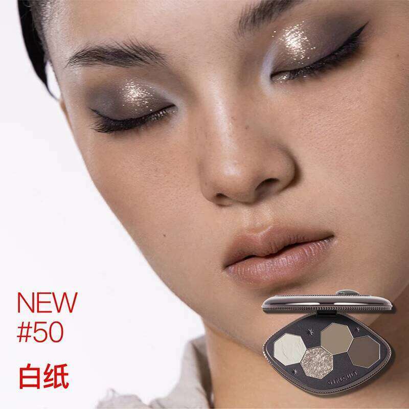 Girlcult 4 Color Eyeshadow Palette Shimmer Matte Chameleon Glitter Gothic Halloween Black Red Dark Moon Eye Shadow