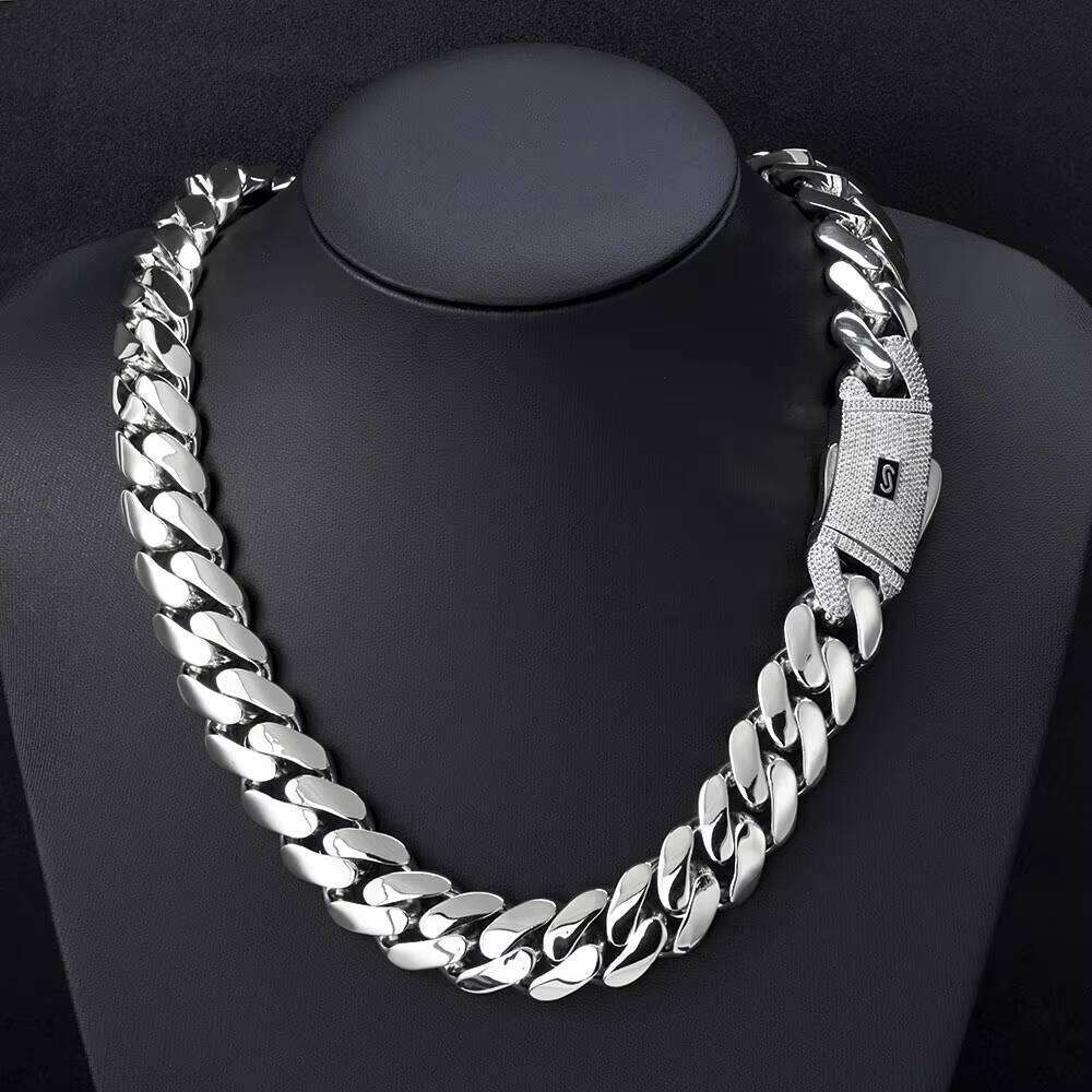 NUOYA High Quality 14K Monaco Sier Link Necklace Iced Out VVS Moissanite Clasp Smooth Cuban Chain Jewelry