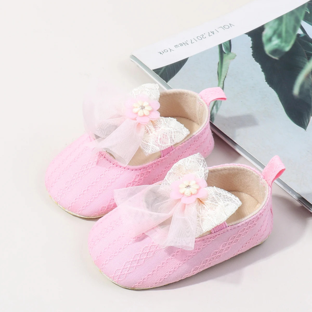 n Baby Girls First Walking Beautiful Toddler Shoes With Comfortable Sole born Prewalking For 018M 250725