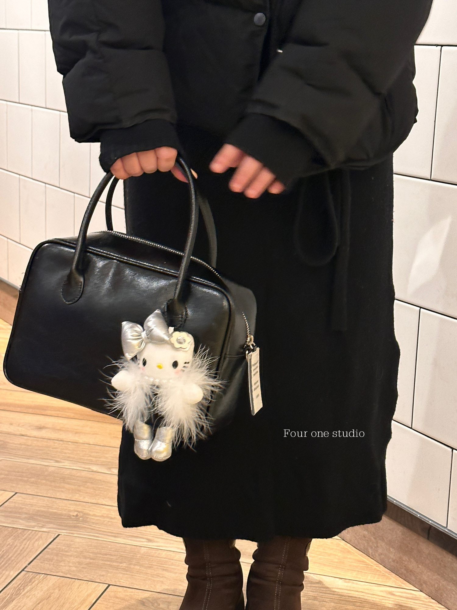 Qianjin KITTY Bag Pendant Car Hanging Keychain Pendant Cute Plush Doll Decoration Friend Gift 250726