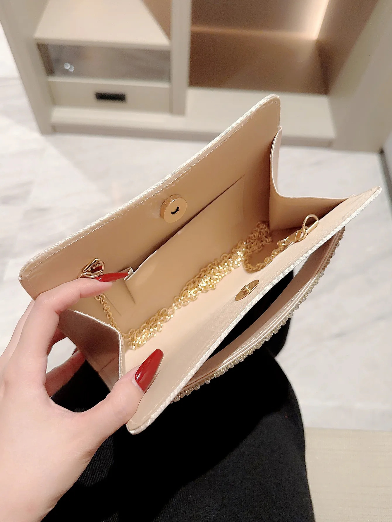 Womens Fashion Satin Clutch Bag Evening Bag Dress Bag Evening Bag Clutch Bag Banquet Bag Wedding Bag Party Prom Bag 250723