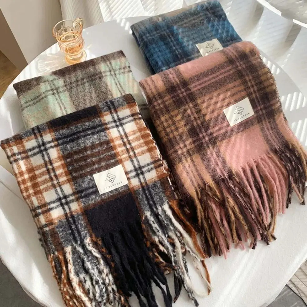 Classic Tassel Mint Chocolate Color Plaid Scarf Plush Color Matching Long Shawl Solid Color Wool Scarves Cape Wraps Women/Men 250724