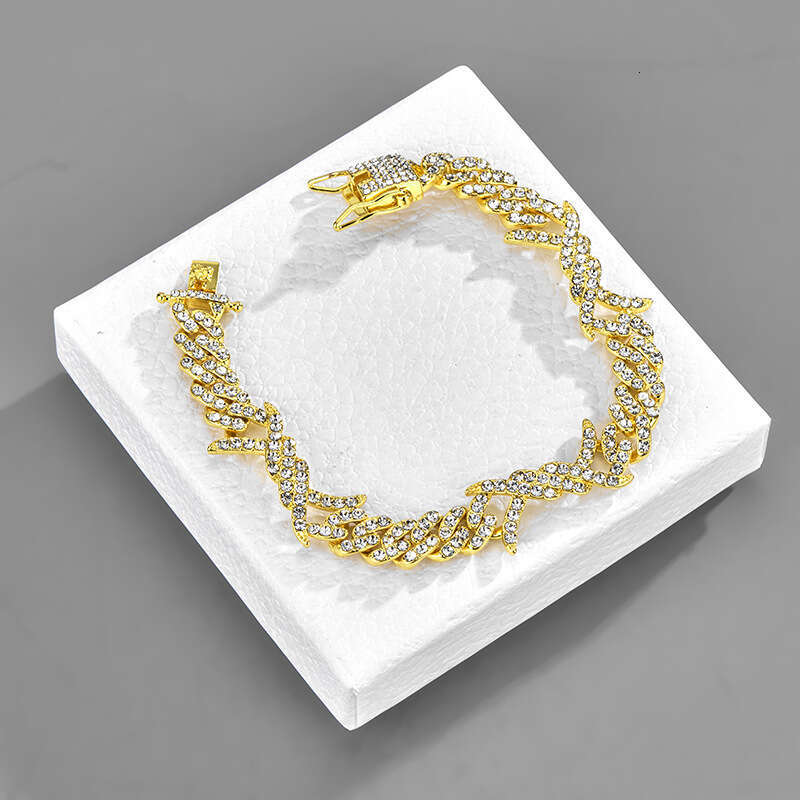 Thorn Spiked Flame with Dia Hip-Hop Trendy Men's Cuban Chain Necklace