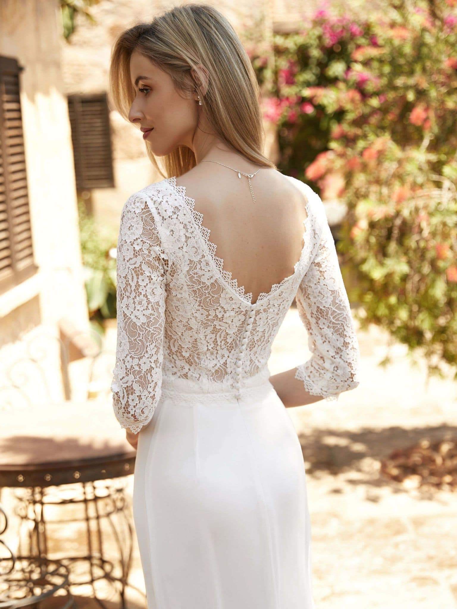 Customized Short Lace Bolero Half Sleeves Lace Wedding Jacket Wedding Dresses Elegant Bridal Lace Wedding Accessories