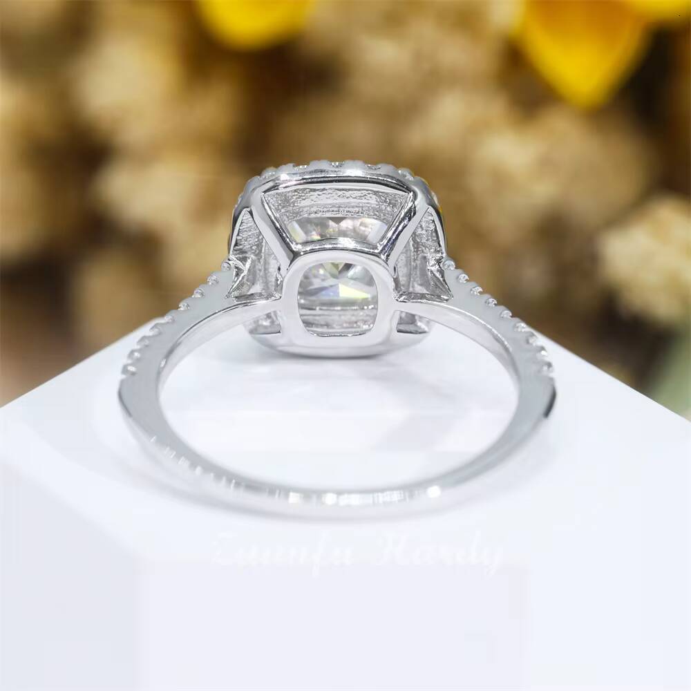 Factory Price S925 9K 14K 18K Gold Halo Diamond Ring Cushion Cut Moissanite Engagement Women Jewelry Solid Gold Ring
