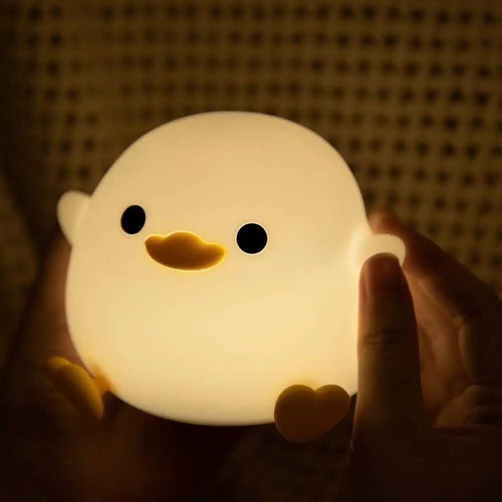 Duck Night Light Doudou Duck Silicone Lamp Pat Control USB Rechargeable Birthday Gift for Kids Soft Warm Room Decor XJ250725