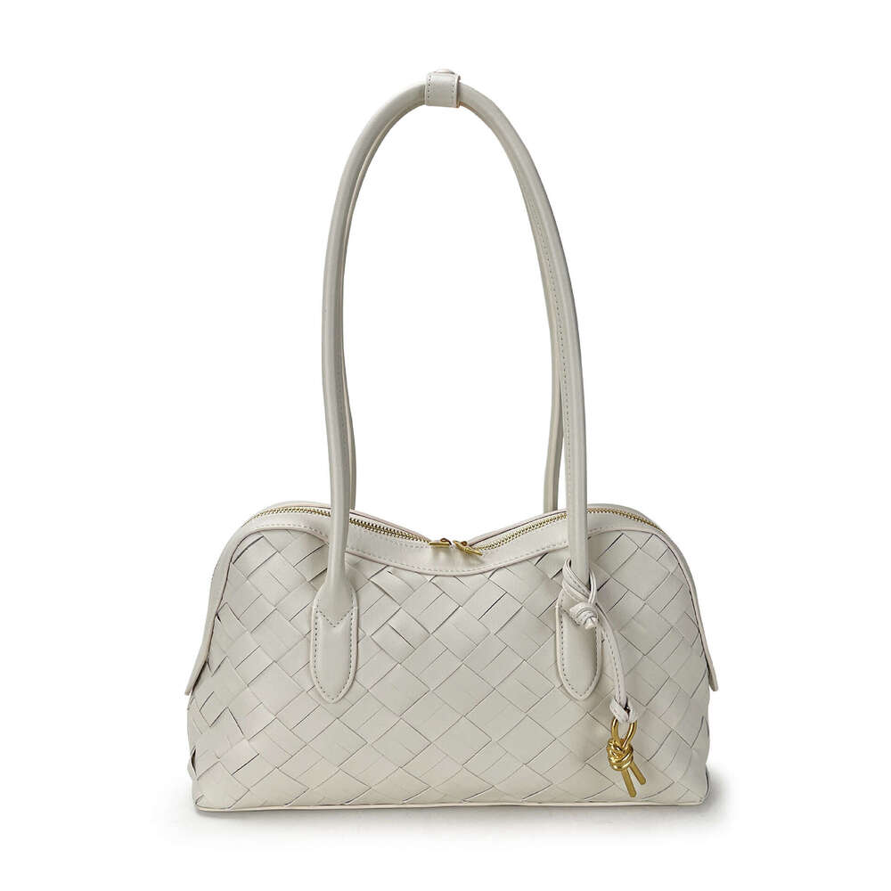 2025 New Women Cowhide Woven Handbag Single Shoulder Pillow Versatile Large Capacity Tote Bag