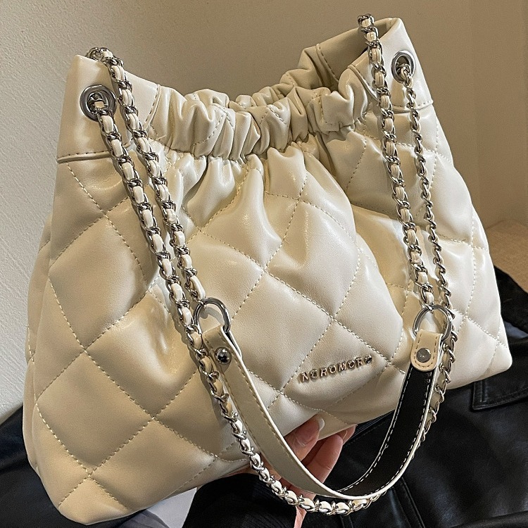 Luxury Brand Designer Bag Women's Bag Fashion Large Luxury bag Capacity Bag New Small Style Quilted Chain Bucket Bag Spring Style Shoulder Bag