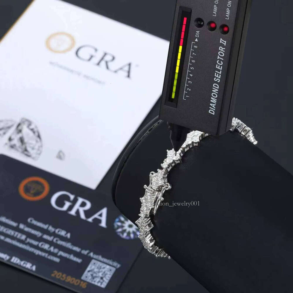 Stylish Fashion Femme Design Sterling Sier VVS Moissanite Dia Iced Out Four Leaf Clover Cross Tennis Chain Bracelet