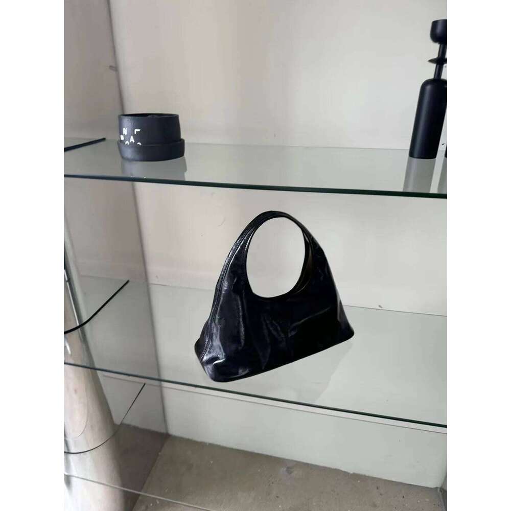 Niche first layer cowhide casual hand tote bag