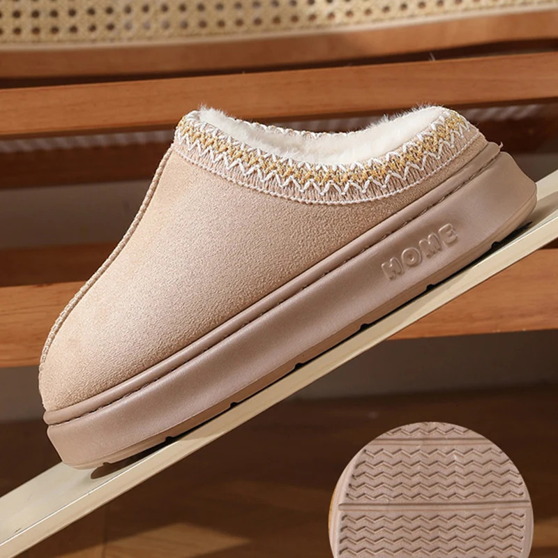 Home Soft Plush Slippers Women Winter Thick Bottom Non-Slip Home Cotton Shoes Woman Slides Plus Size 45 Warm Couple Slippers 250724