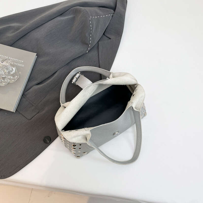 2025 New Y2K Style Women's with Rivets, Underarm Bag, Elegant Niche Large Capacity Commuter Shoulder Bag