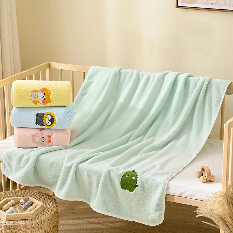 Printed Baby Bath Towel 4341 Inches Absorbent NonLinting Lovely Embroidery Pattern Texture Light and Soft Feel Delicate 250725