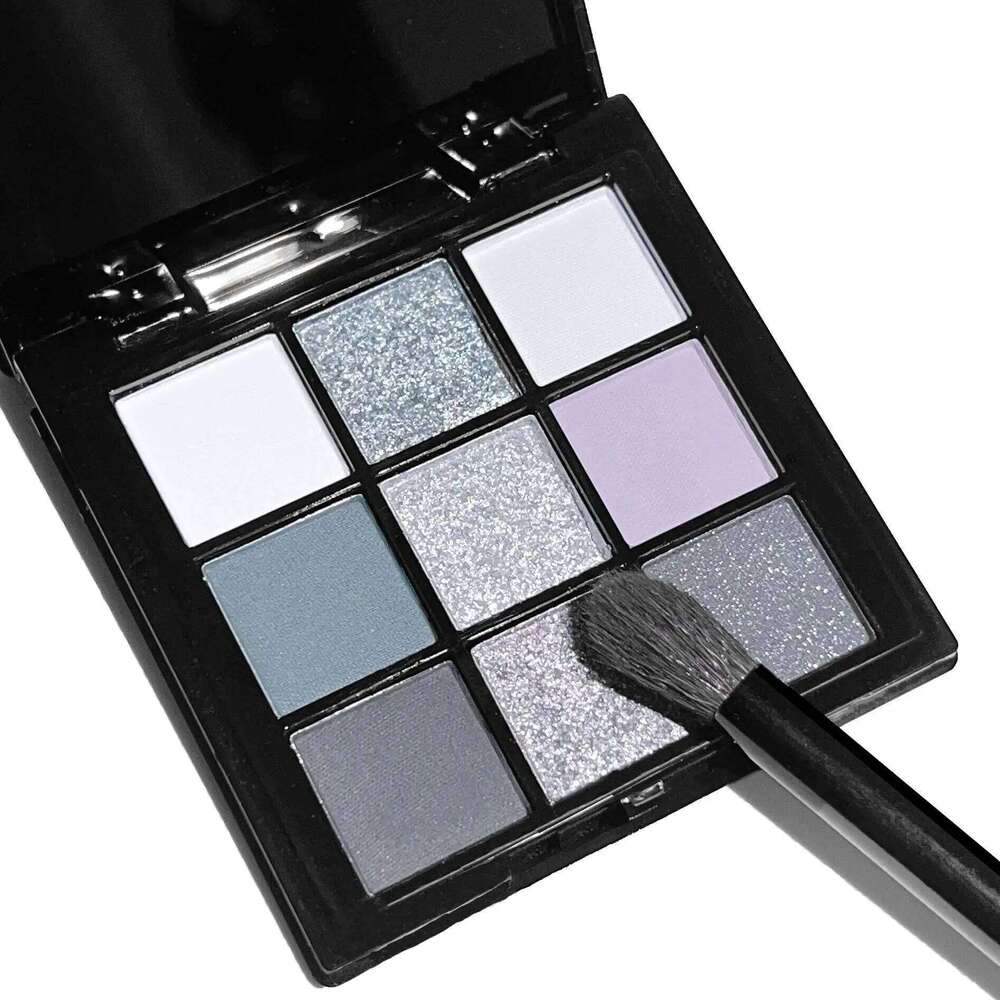 Smoky eyeshadow dark gray smoky Gothic makeup tray, 9-color soft mist pearlescent high color basic black and