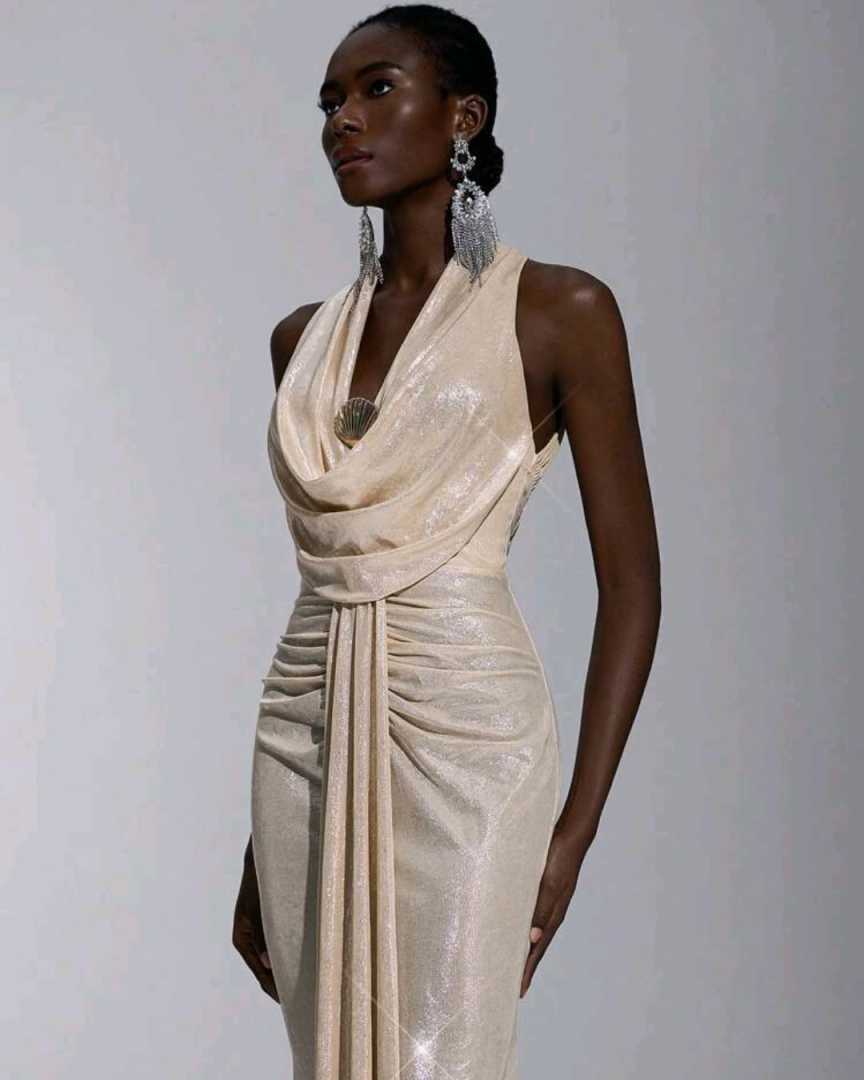 Shining Evening Dresses Mermaid Halter Sleeveless Gold Sequins Women Prom Gowns Party Dresses Customized