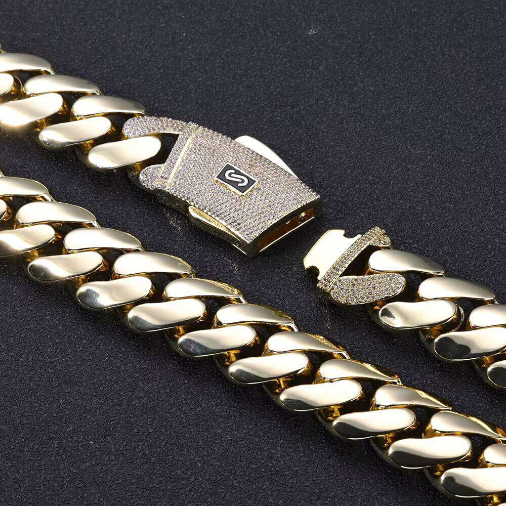 NUOYA High Quality 14K Monaco Sier Link Necklace Iced Out VVS Moissanite Clasp Smooth Cuban Chain Jewelry