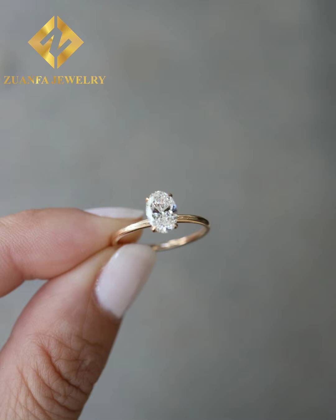 Hot Sale Custom Design 14K Solid Gold 4carats Vvs Diamond Engagement Moissanite Rings for Women