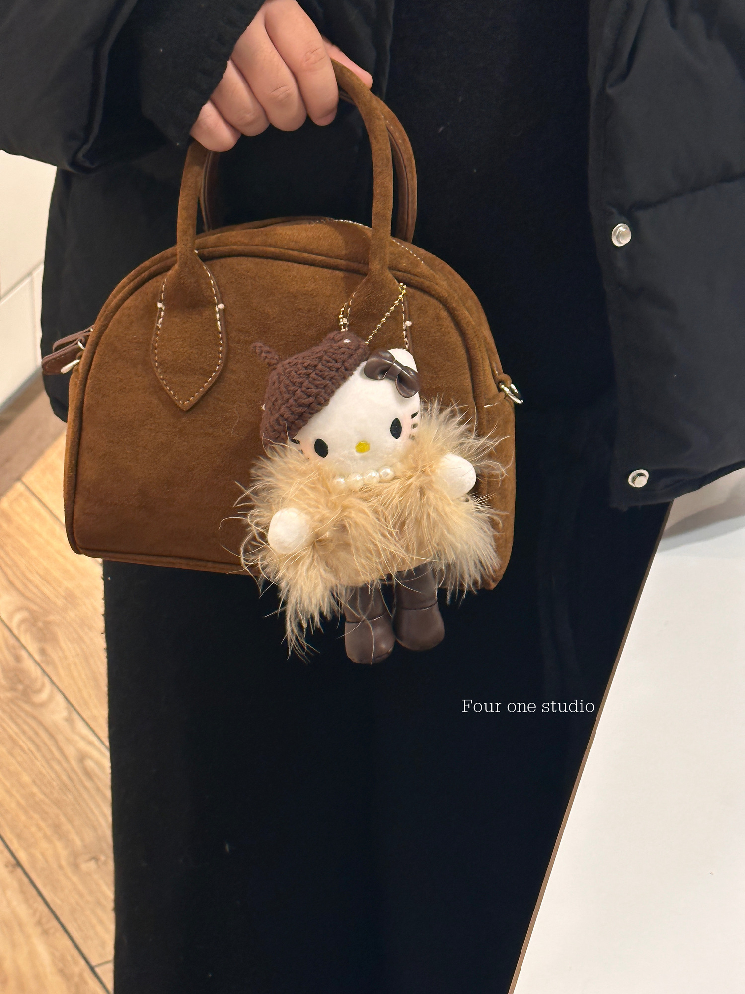 Qianjin KITTY Bag Pendant Car Hanging Keychain Pendant Cute Plush Doll Decoration Friend Gift 250726