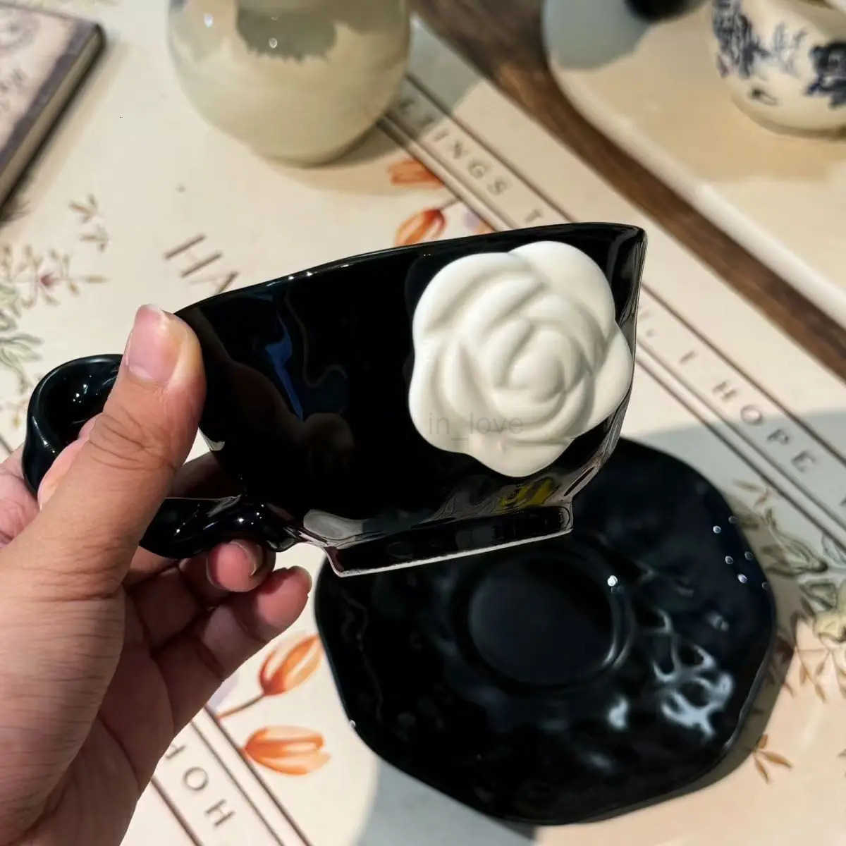 Creative French Style Camellia Coffee Cup With Saucer Handcrafted Irregular Flower Black Ceramic Mug Korean 3D White Rose Cup M250726