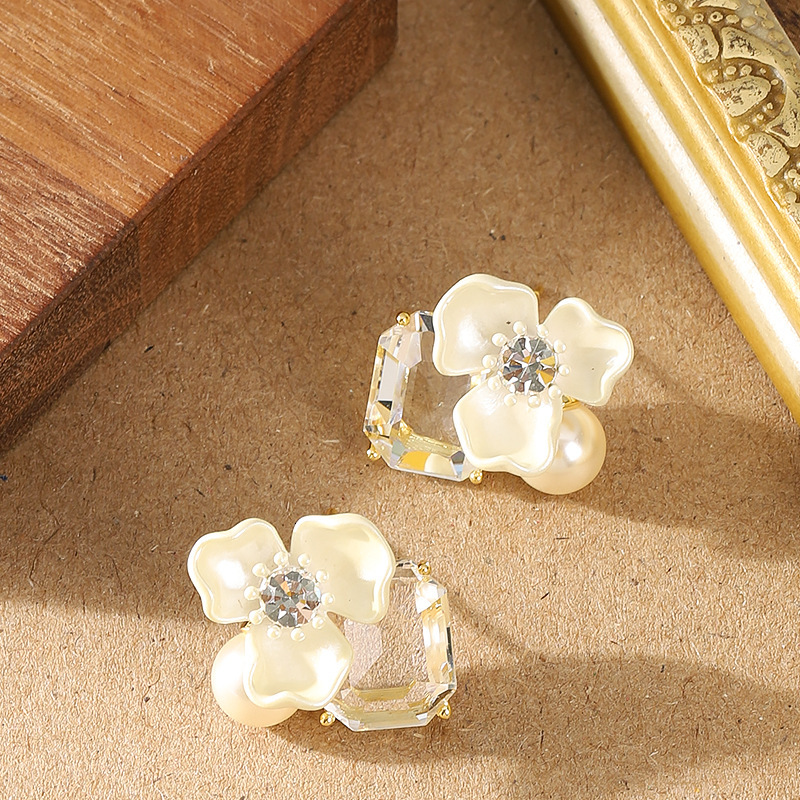 S Sier Needle Korean Version Super Fairy Exquisite Pastoral Style Inlaid Dia Pearl Oil Drop Flower for Women Elegant Versatile Earrings