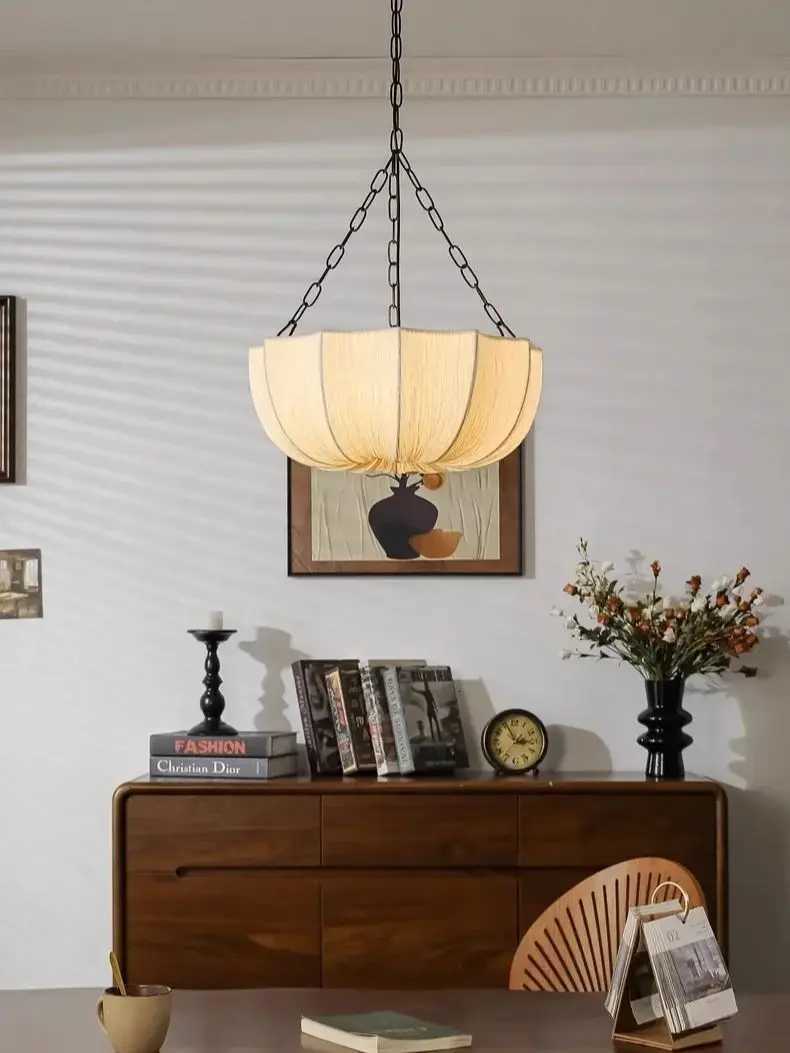 Nordic Modern Handmade Fabric Pendant Lights Rustic Natural Ceiling Lamp for Living Room Bedroom or Restaurant Cafe XJ250725