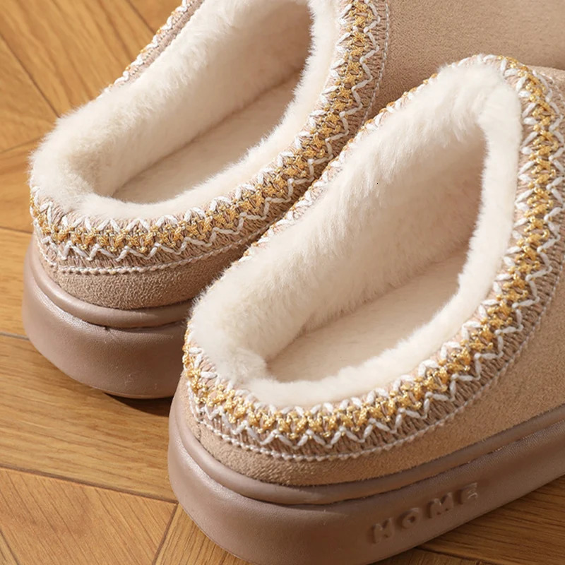 Home Soft Plush Slippers Women Winter Thick Bottom Non-Slip Home Cotton Shoes Woman Slides Plus Size 45 Warm Couple Slippers 250724