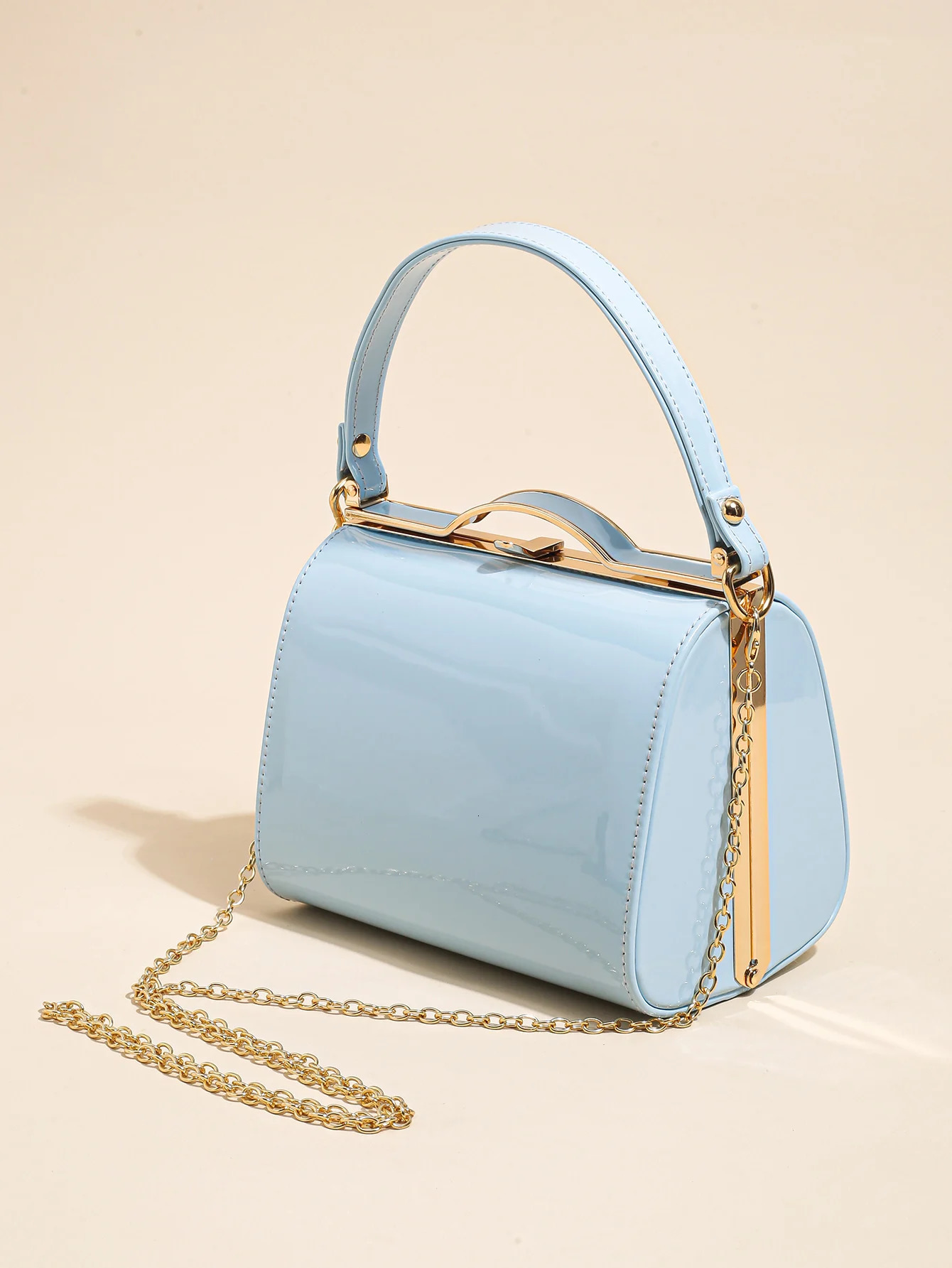 Highlight Cute Simple Patent Leather Pearlescent Leather Handheld Hard Shell Clip Dinner Bag 250723