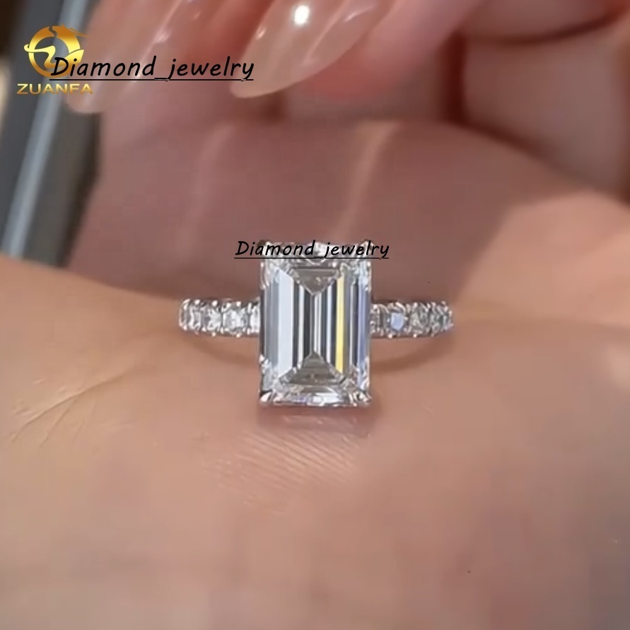 14K White Gold VS DEF Color IGI Certificated 3CT Emerald Cut CVD Lab Diamond Ring