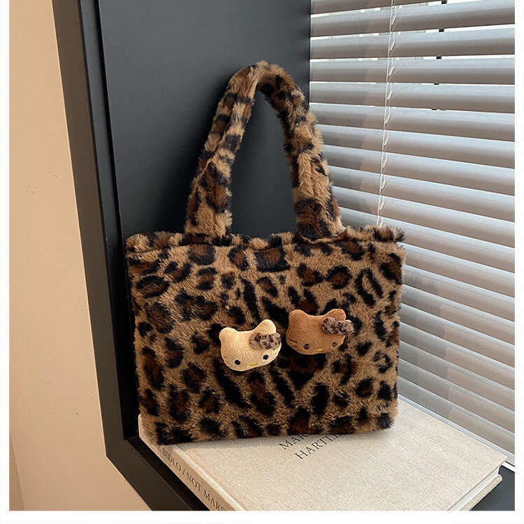 Furry Leopard Print Handbag Winter Cute Plush Black Leather Kt Cat Girl Y2k Commuter Bag