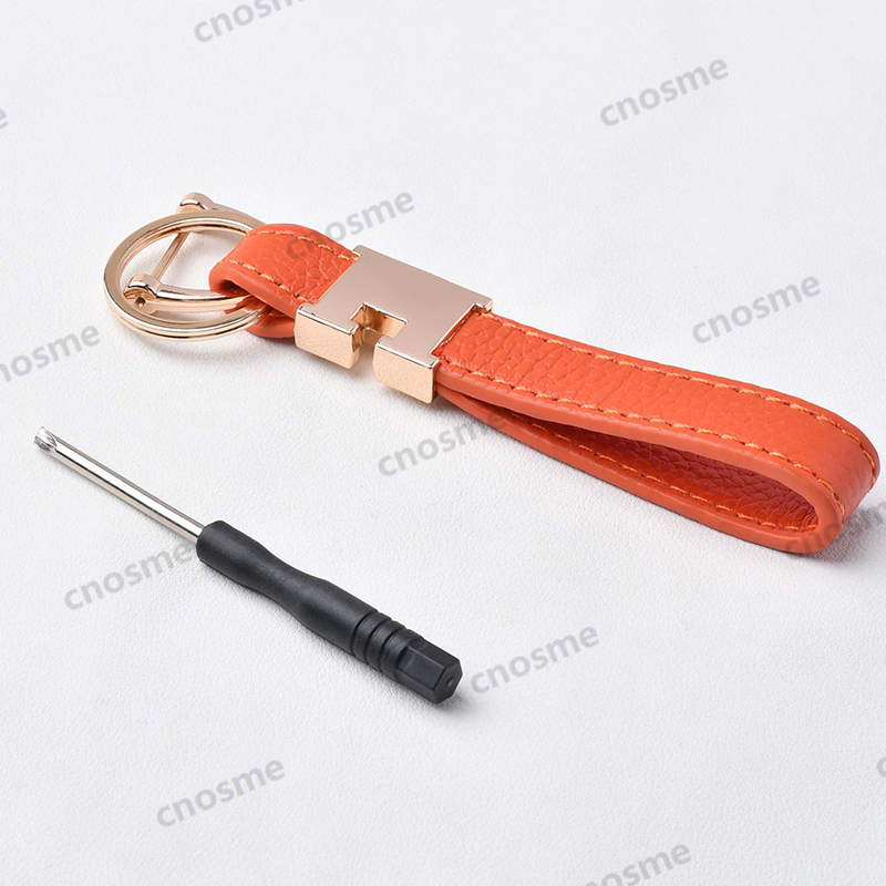 Designers Keychains Luxury Keyrings Designer Leather Keychain Men Car Keyring Women Buckle Key chain Bags Pendant Motorbike Key Ring 238156D