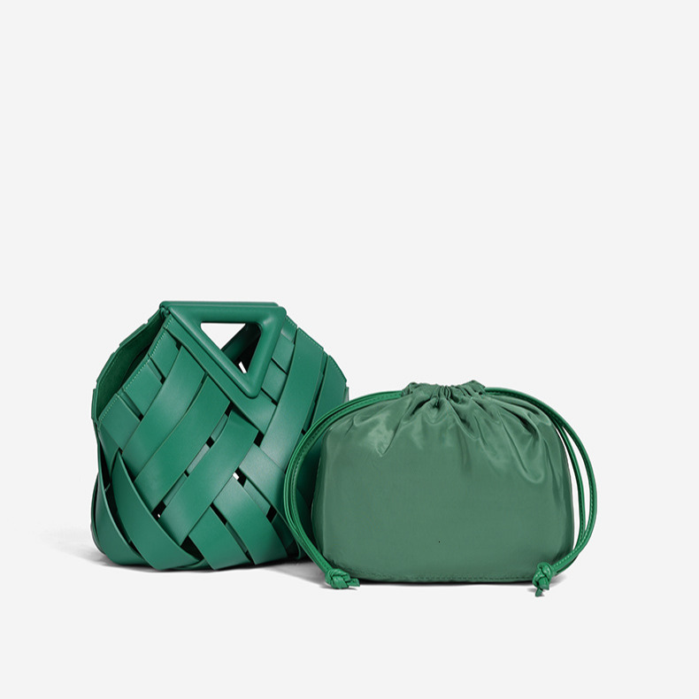 Metal Clip Women's Handbag Free Shipping Designer Luxury Handmade Woven Bag New European And American Fashion Large Capacity Single Shoulder Baoz