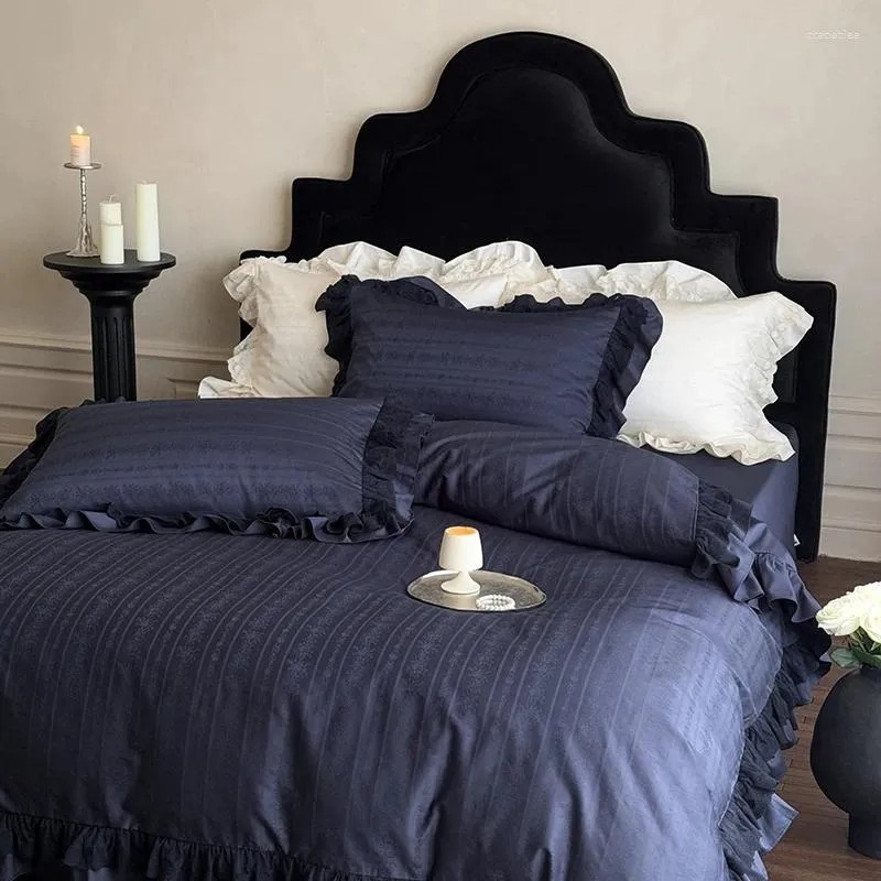 Mo Sophisticated Pi… - image