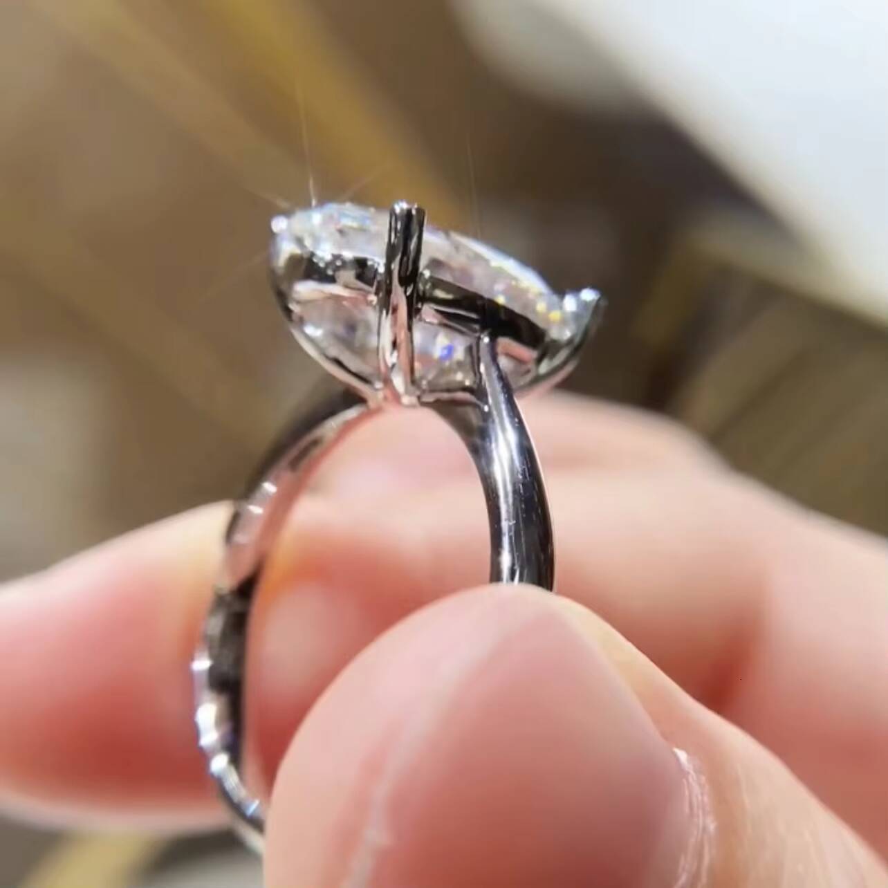 Solitaire Ring 10K 14K 18K White Gold Oval Cut IGI Report Lab Diamond CVD Diamond Ring for Women