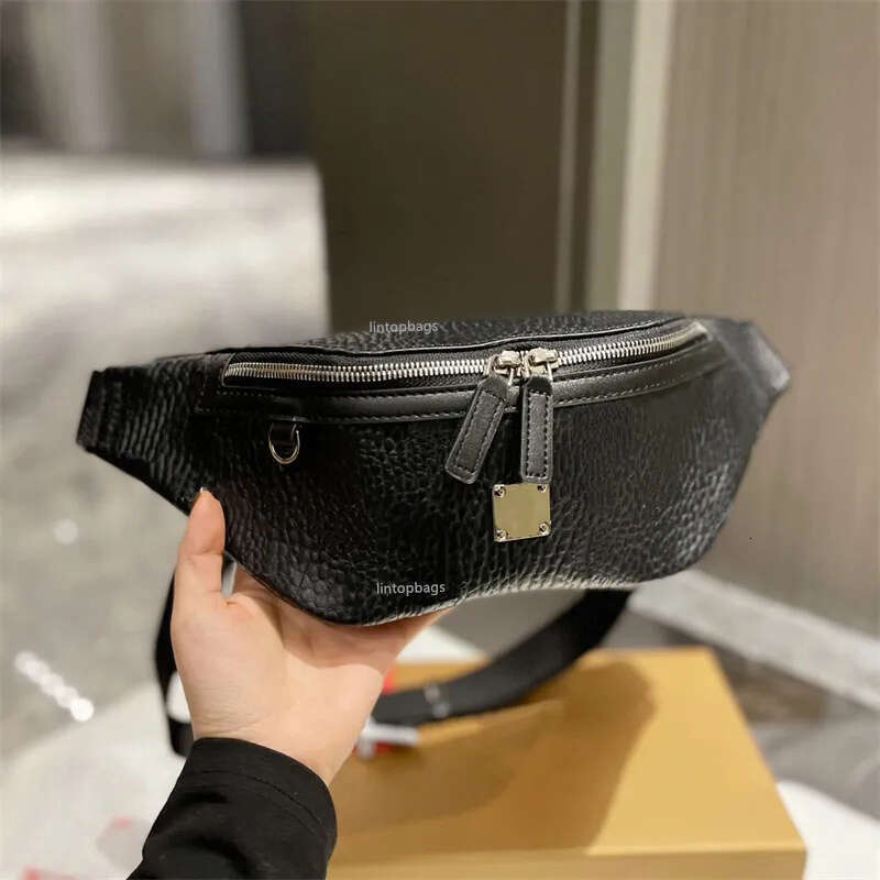 Designer fanny pack women's stylish chest bag men's shoulder crossbody bag designer zipper purse handbag bumbag messenger bag waist bag travel bag work bag