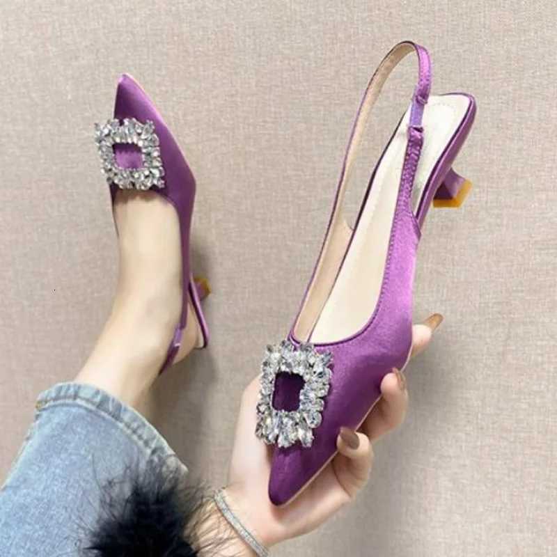 Summer Women Sandals New Womens Shoes Pointed Toe Shallow Nude Pink Diamond Shoes Low Heel Back Strappy Shoes Women dress shoes Z250725