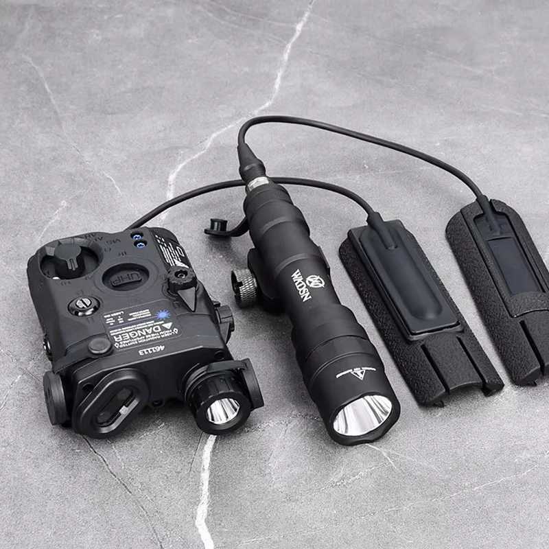 Tactical PEQ M600DF Set Red Green Blue IR Light peq15 LA5C Flashlight 1400 lumens White Light Metal Tail Card Slot Fits 20mm Rail W250722