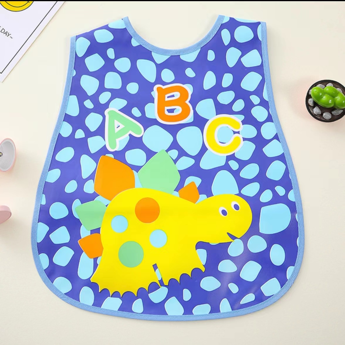 Waterproof Baby Feeding Bib - Sleeveless Infant Complementary Food Cover for Easy Cleanup