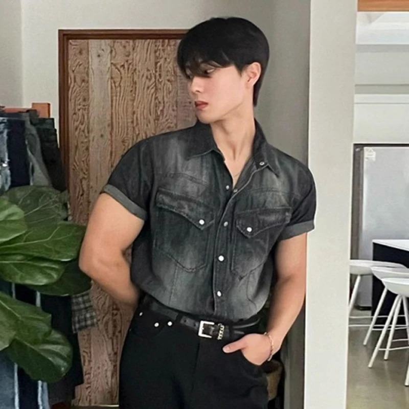 IEFB Niche n Mens Denim Shirts Turndown Collar Single Breasted Washing Solid Color Short Sleeved Loose Male Tops 9W2513 250725