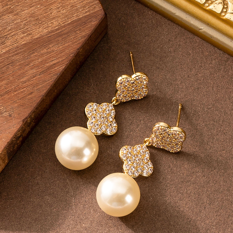 Fashion Exquisite Style Full Dia Four-Leaf Clover Pearl Tassel Earrings for Women High-End Long Niche Sier Needle Ear Jewelry