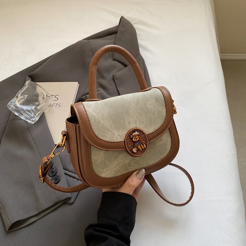 Luxury Brand Designer Bag Women's Bag Handheld Fashion Casual Saddle Bag Winter New Luxury bag Korean Style Versatile Shoulder Bag Niche Women�