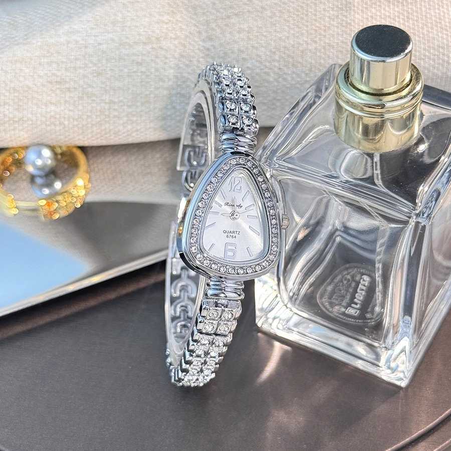 Wens Diamond-Set Snake Alloy Case Sun Stripe Sc Diamond-Set Fine Bracelet Quartz Watch Luxury Wens Watch X250726