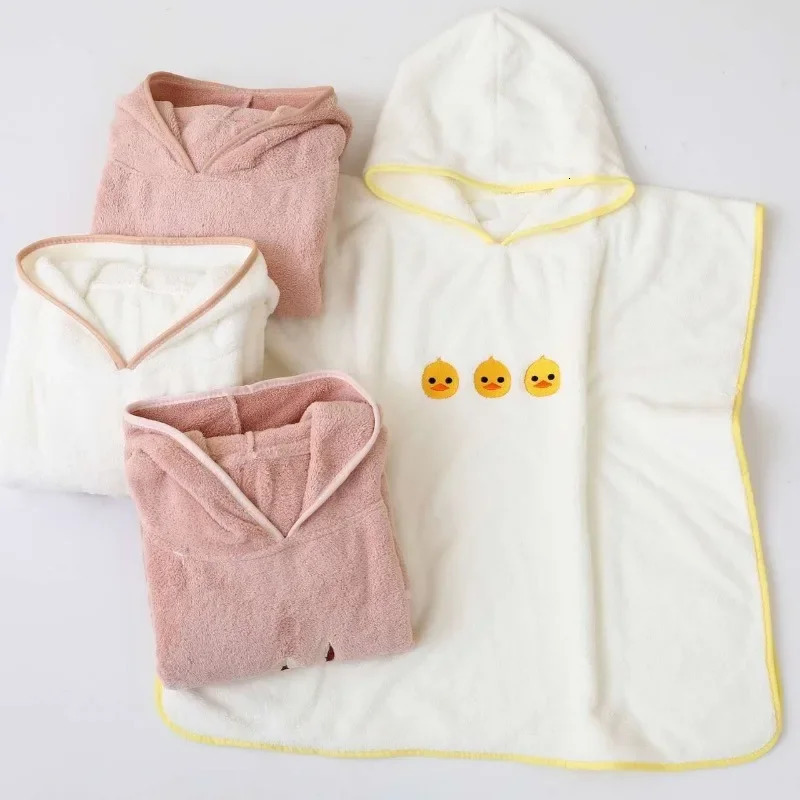 Baby Bathrobe Hooded Towel Soft Coral Velvet Child Bath Cloak Cute Warm Blanket Toddler Sleeping Swaddle Wrap 250725