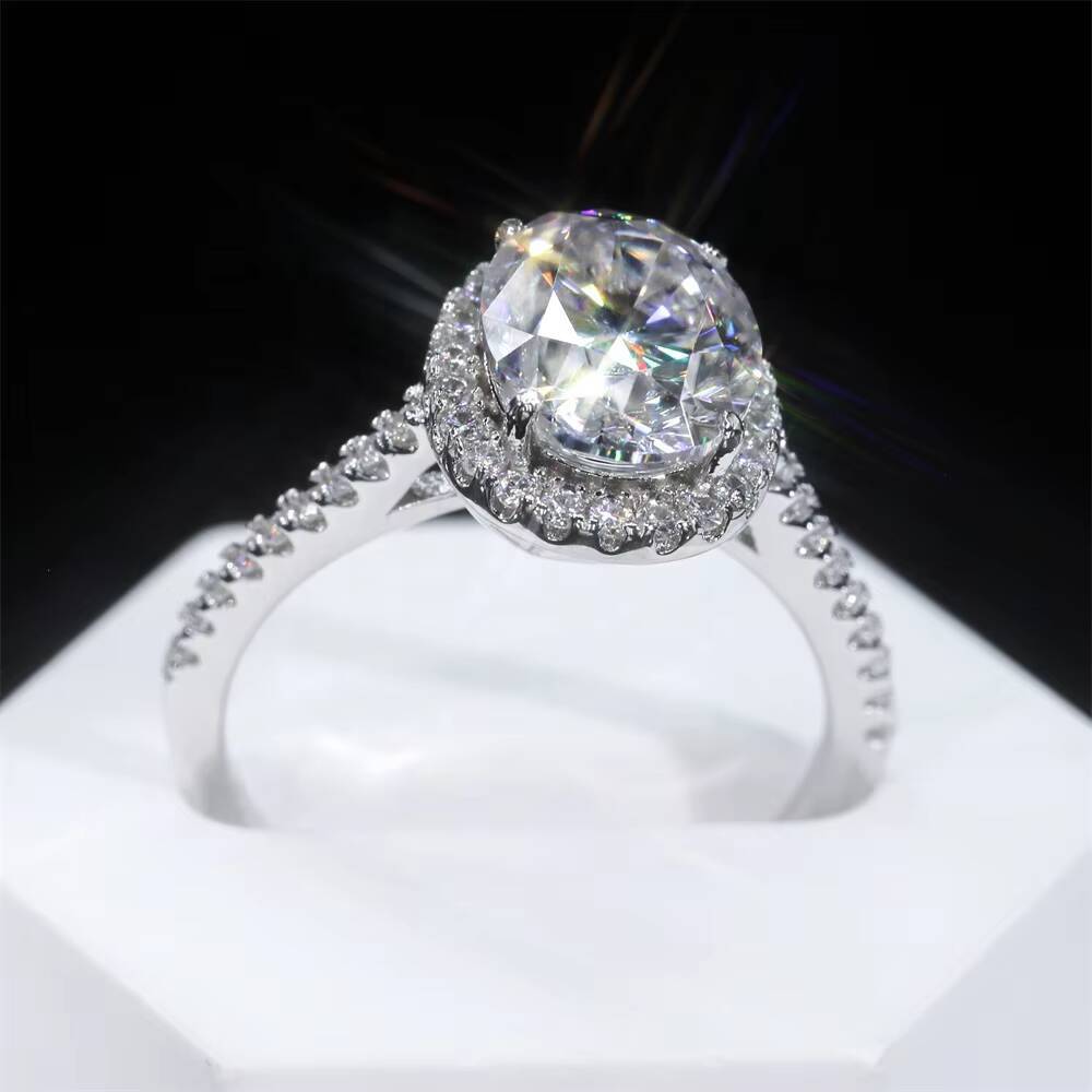 Wholesale S925 9K 14K 18K Gold Halo Ring 2CT 7*9mm Oval Diamond Engagement Women Jewelry Silver VVS Moissanite Ring